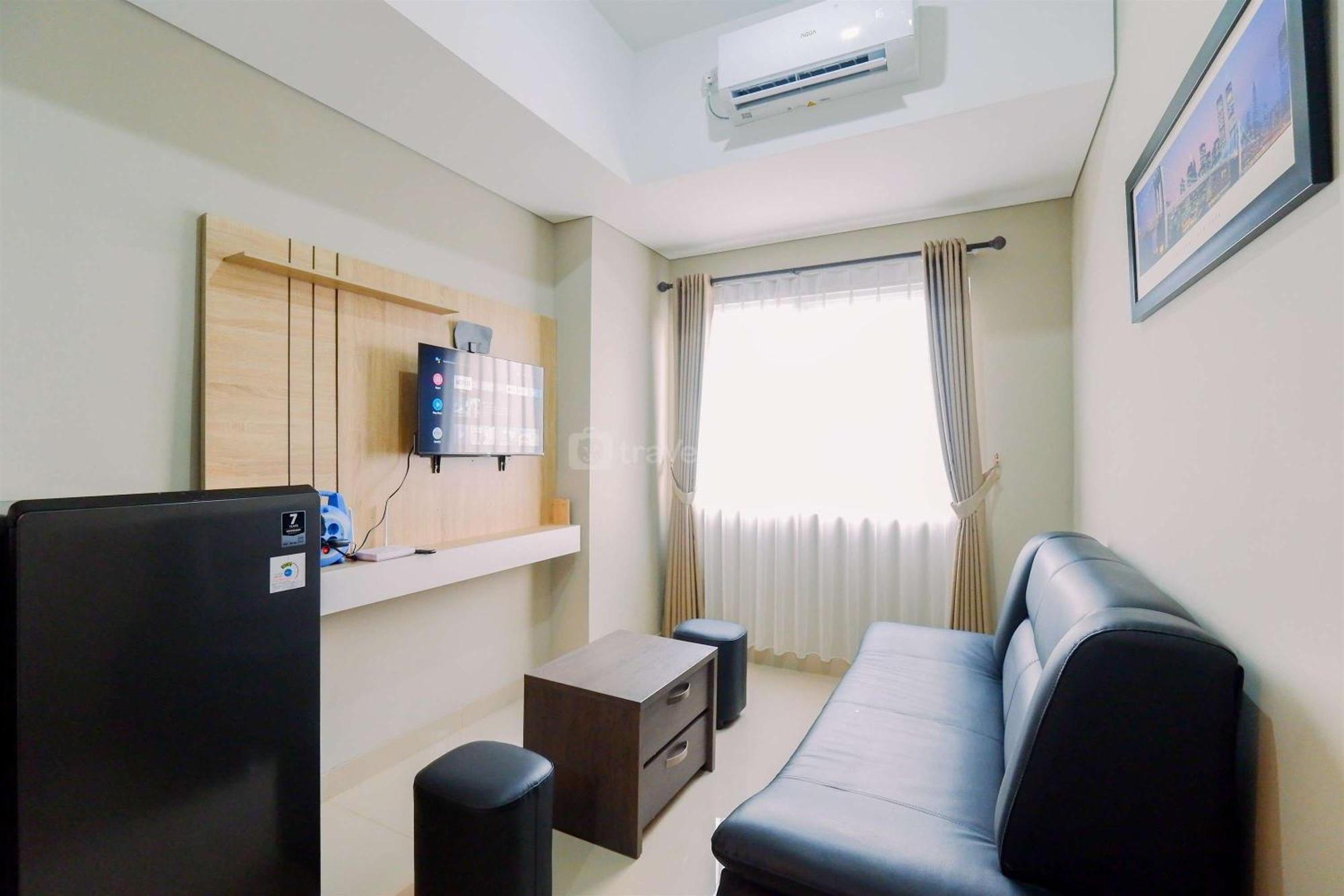 Homey And Minimalist 1br Royal Sentul Park By Travelio